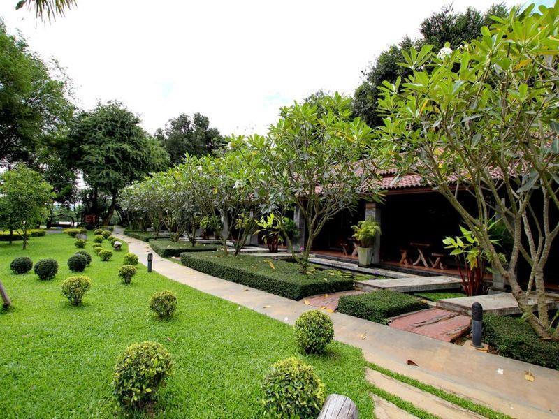 Namsai Resort Kanchanaburi Buitenkant foto